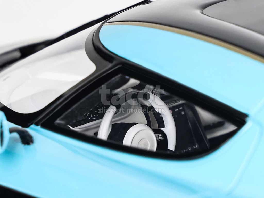 102056 Koenigsegg Regera 2018