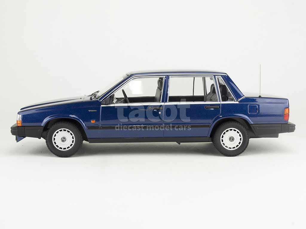 102098 Volvo 740 GL 1986