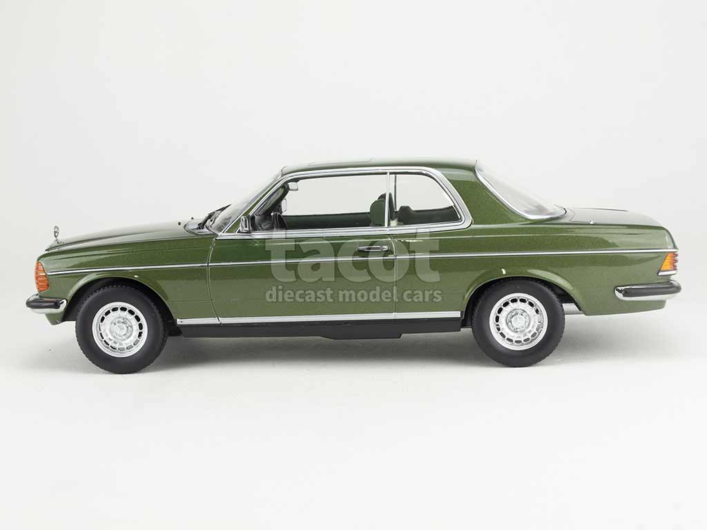 Miniature Norev Mercedes 280 CE 1980 – Bleu Métal – 1/18 – Occasion