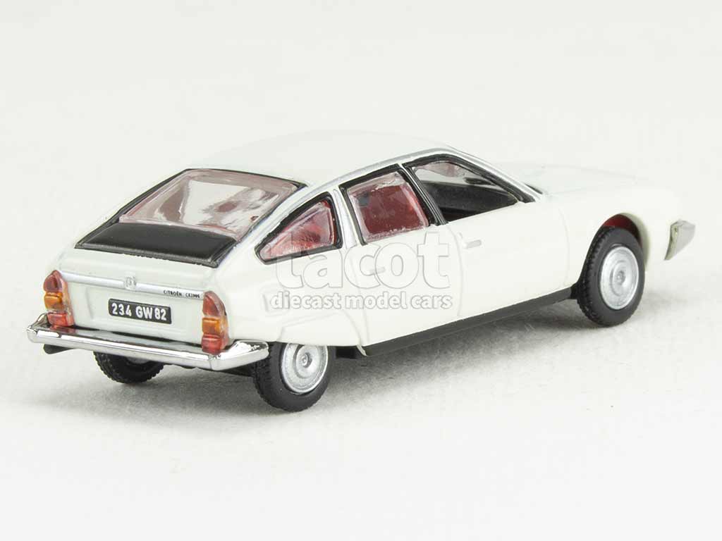 102124 Citroën CX 2400 1975