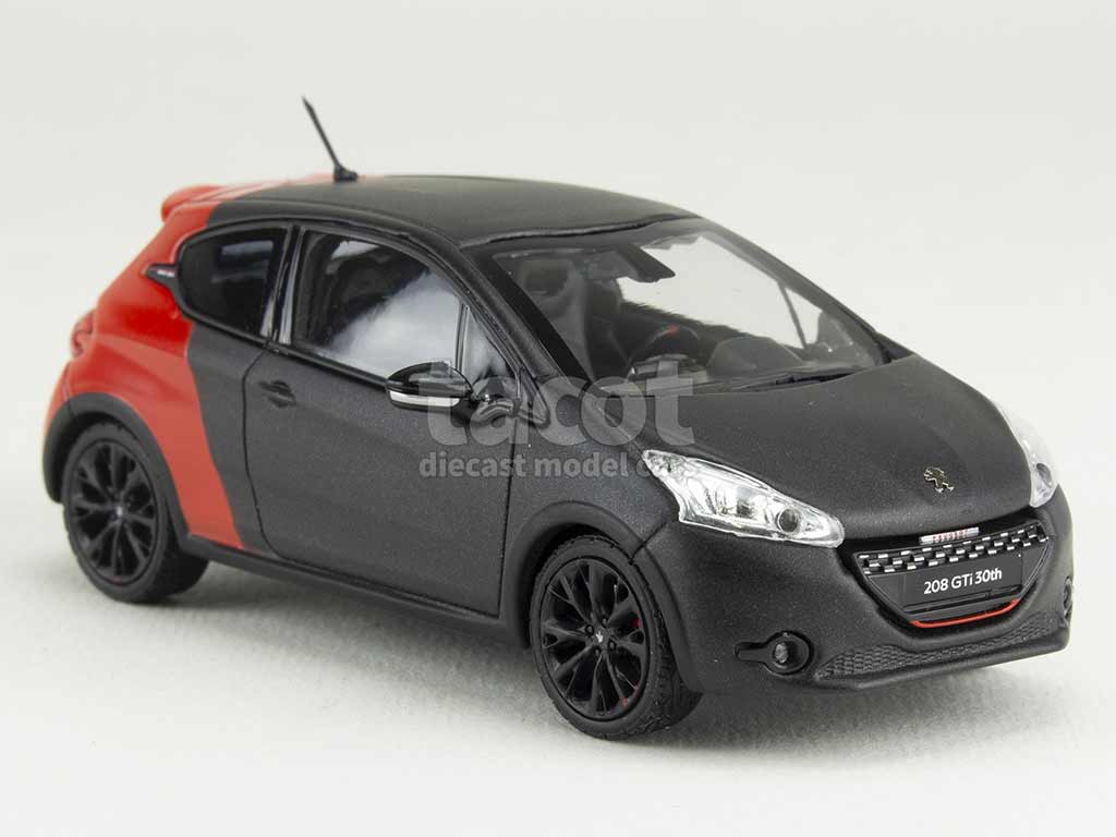 102133 Peugeot 208 GTi 30TH 2014