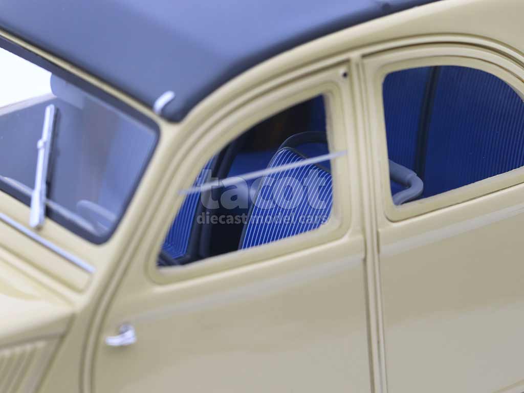 102138 Citroën 2CV Sahara 1964