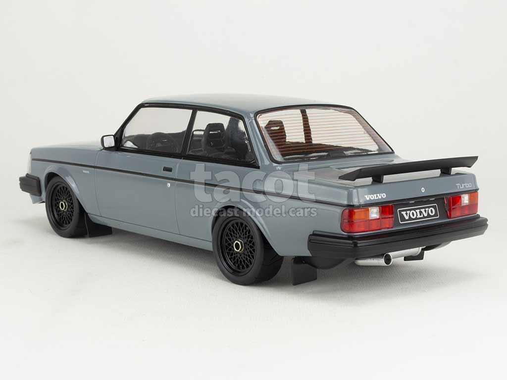 102180 Volvo 240 Turbo Custom 1985