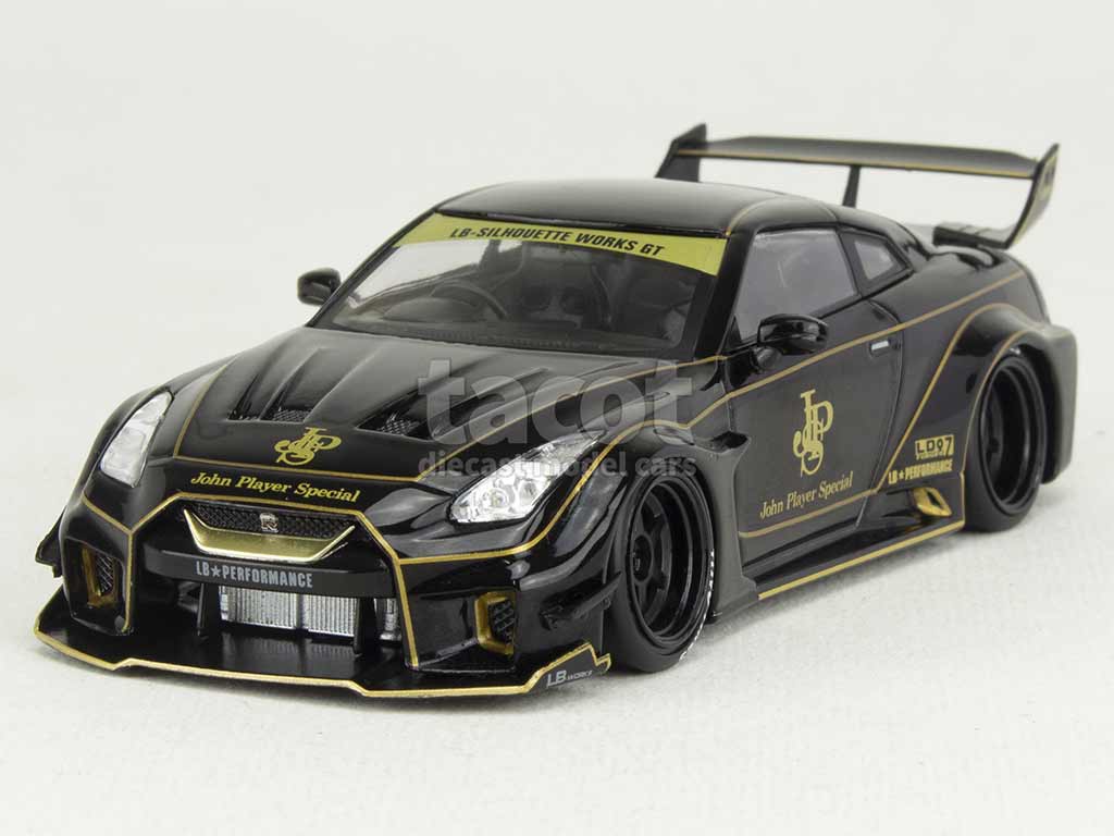 102186 Nissan 35GT-RR LB Silhouette Works 2019