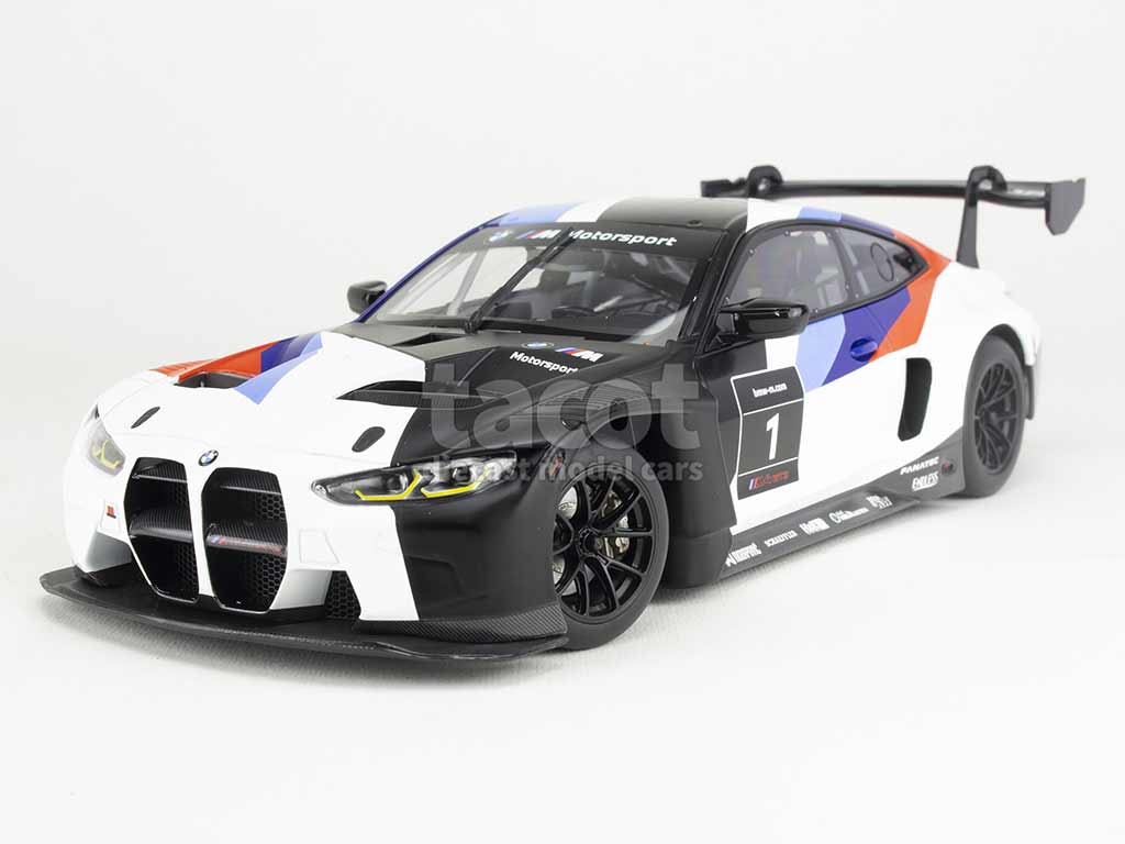 bmw-m4-gt3-presentation-g82-2021-minichamps-1-18-autos