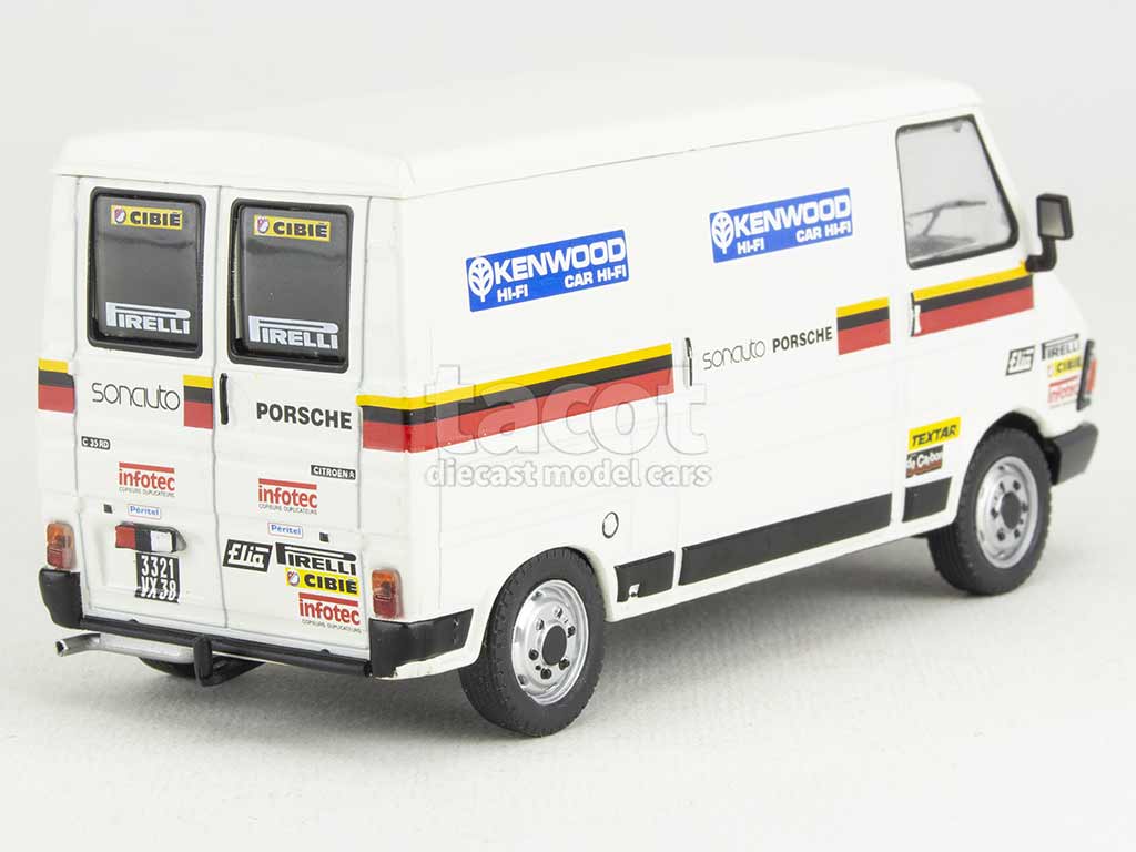 102230 Citroën C35 Assistance Rally 1982 