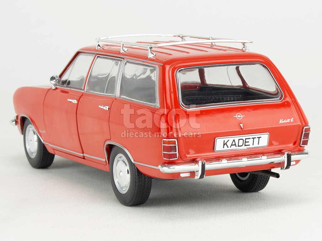 Idée Cadeau Collectionneur OPO 10 - Voiture 1/43 Compatible Avec Opel Kadett B 1965 Classic Car Collection - CC101 En Blister Souple Collection Voitures Classiques Années 60