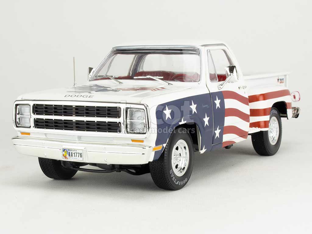 102258 Dodge D150 Adventurer Pick-Up 1980
