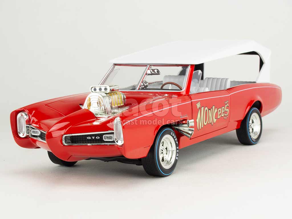 102260 Pontiac Monkee Mobile 1966