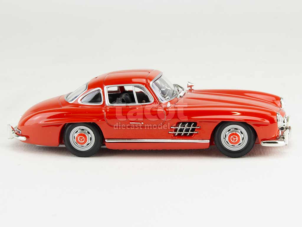 102266 Mercedes 300 SL/ W198 Coupé 1955