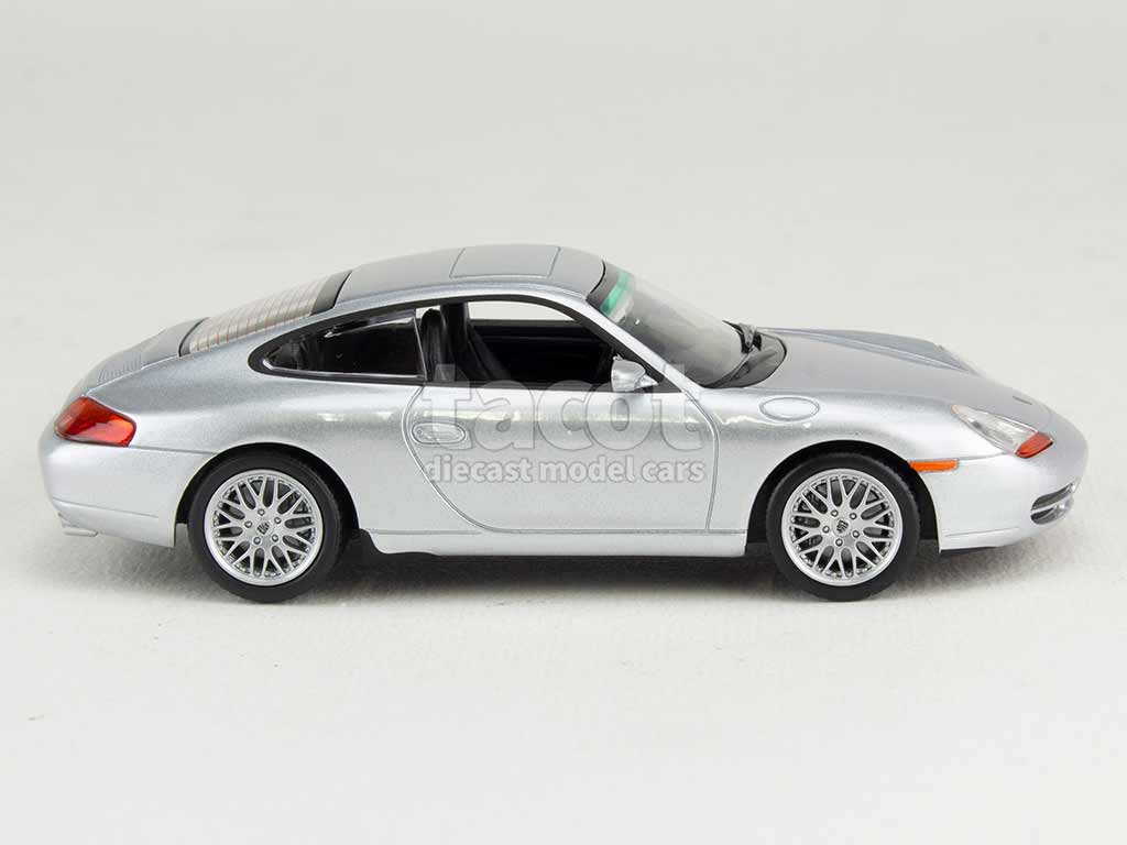 102329 Porsche 911/996 Carrera 1998