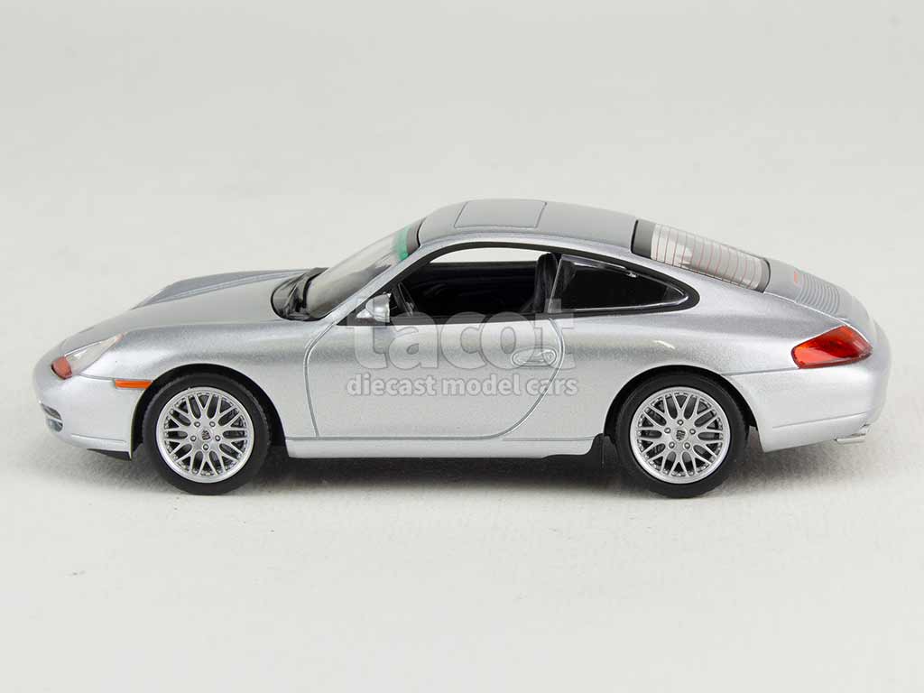 102329 Porsche 911/996 Carrera 1998