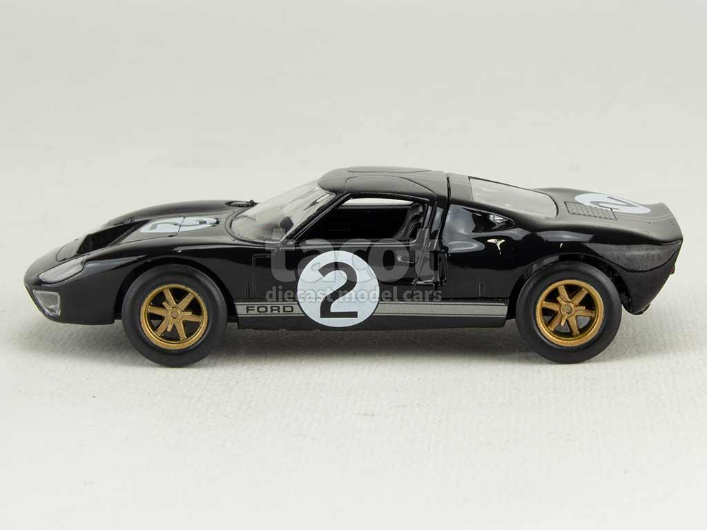 102354 Ford GT40 MKII Le Mans 1966