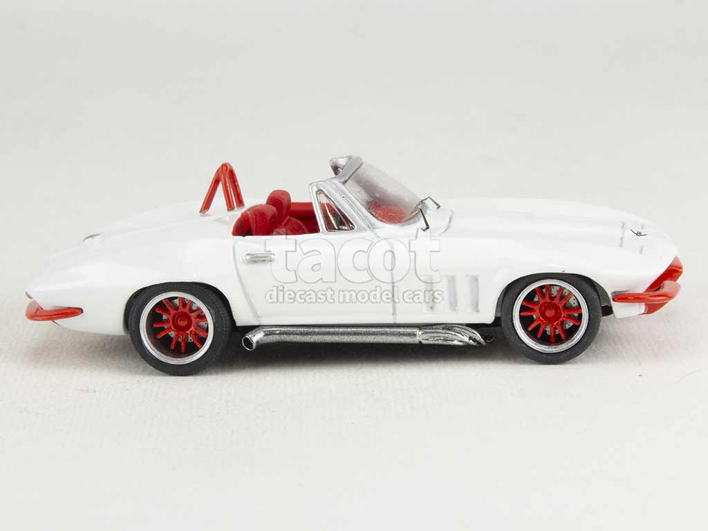 102364 Chevrolet Corvette C2 1965