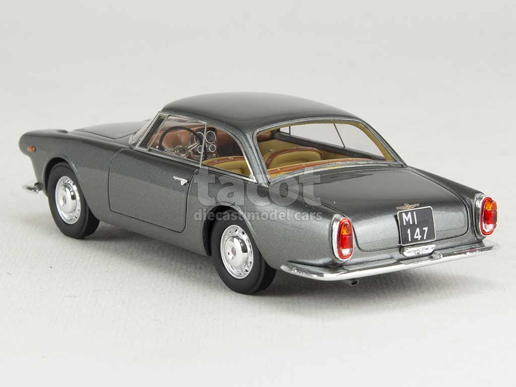 102432 Alfa Romeo 2000 Praho Touring 1960