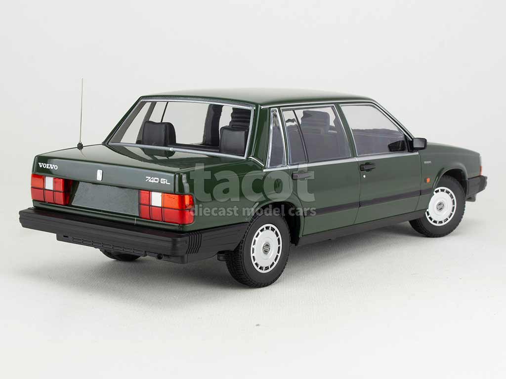 102451 Volvo 740 GL Break 1986