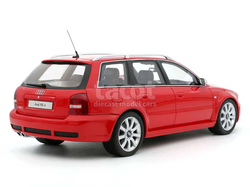 102457 Audi RS4 Avant 2000