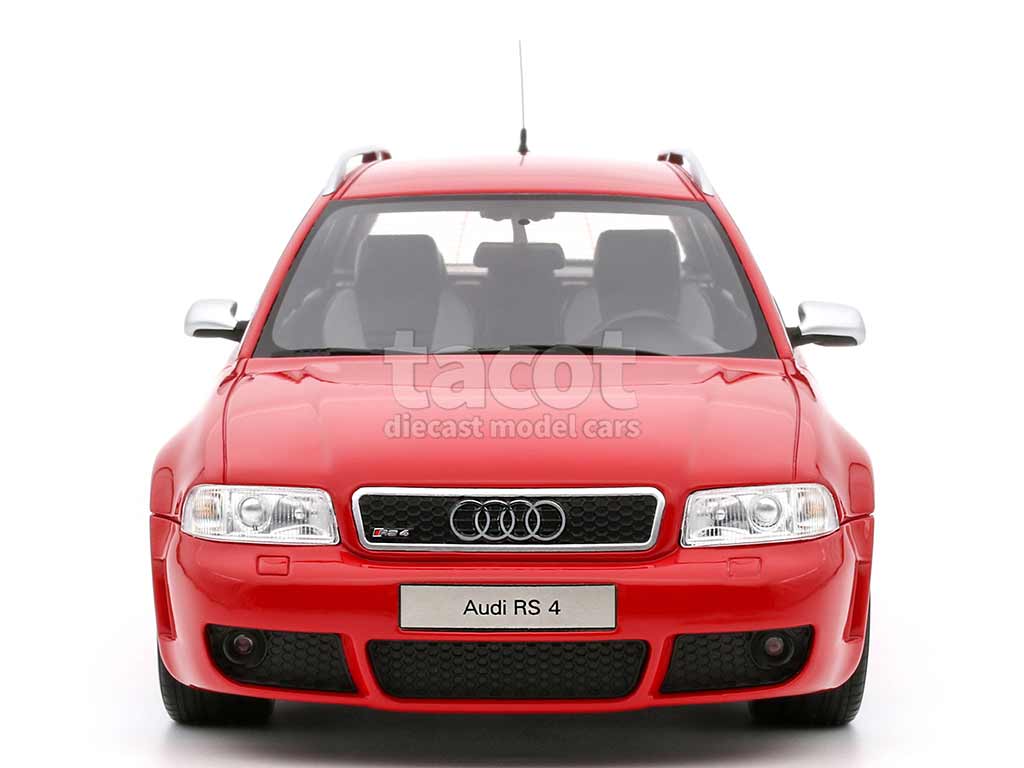 102457 Audi RS4 Avant 2000