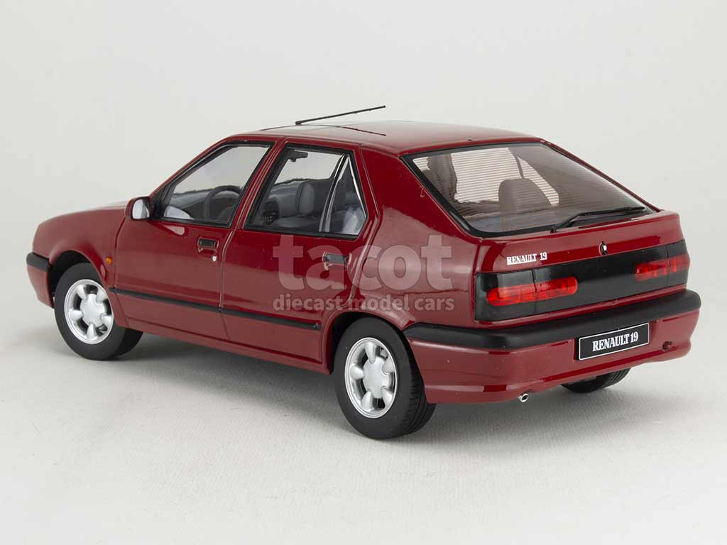 102491 Renault R19 5 Doors 1994