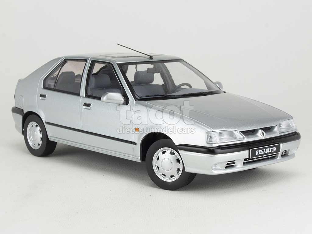 102492 Renault R19 5 Doors 1994