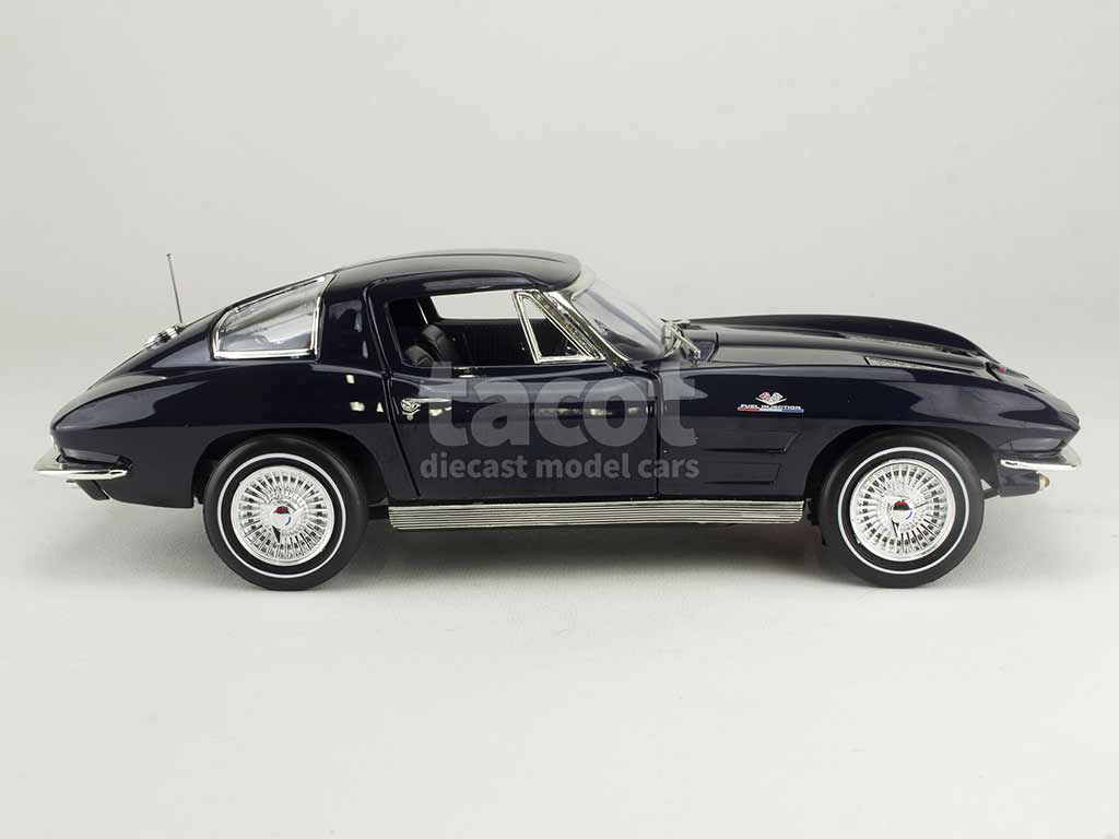 102521 Chevrolet Corvette Stingray 1963