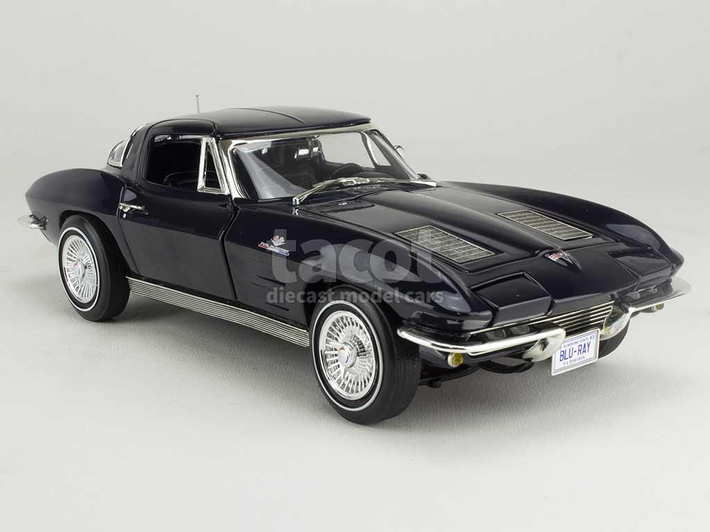 102521 Chevrolet Corvette Stingray 1963