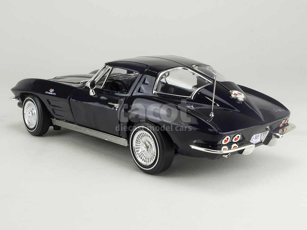 102521 Chevrolet Corvette Stingray 1963