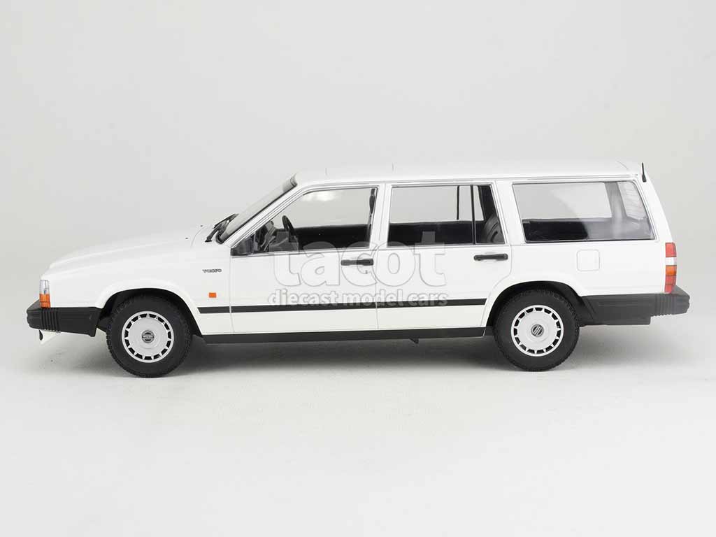 102524 Volvo 740 GL Break 1986