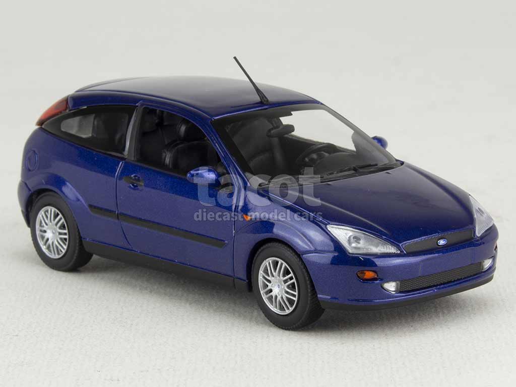 102526 Ford Focus 1998