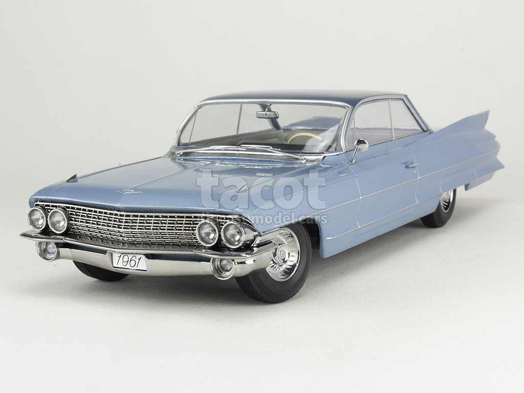 102551 Cadillac Séries 62 Coupé de Ville 1961