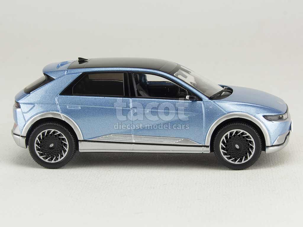 102576 Hyundai Ioniq 5 2022