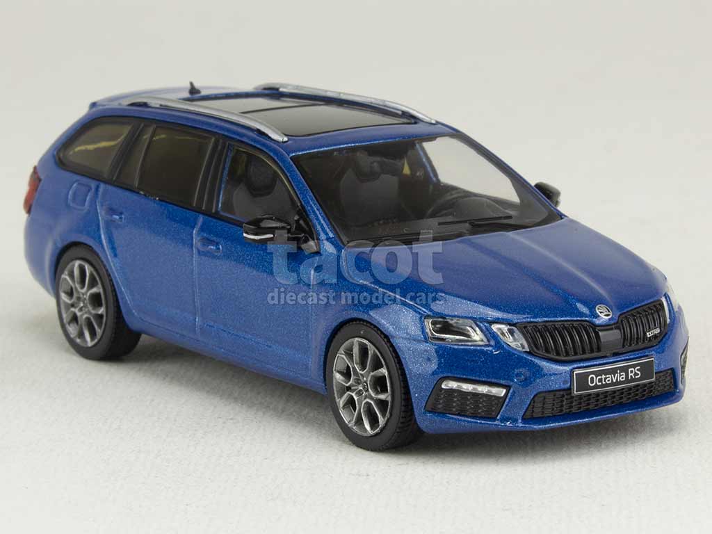 102578 Skoda Octavia RS Combi III 2017