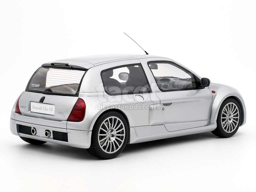 102609 Renault Clio V6 2001