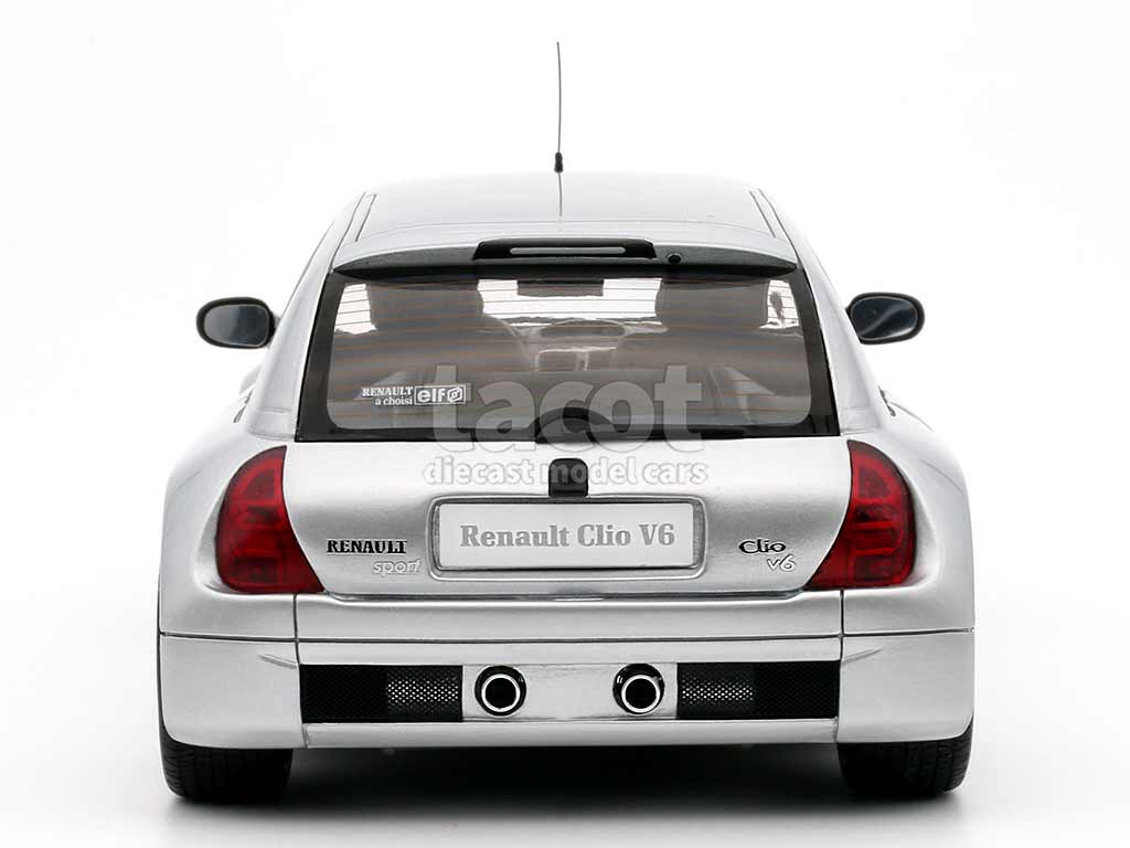 102609 Renault Clio V6 2001