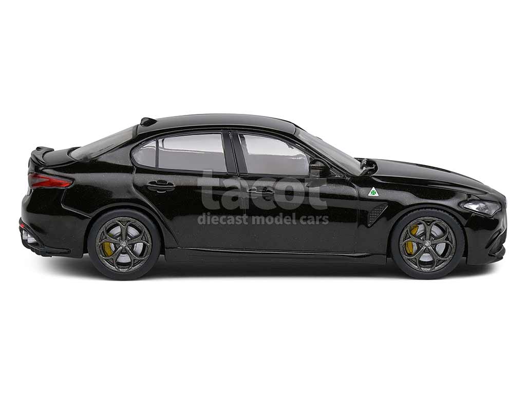 102619 Alfa Romeo Giulia Quadrifoglio 2019