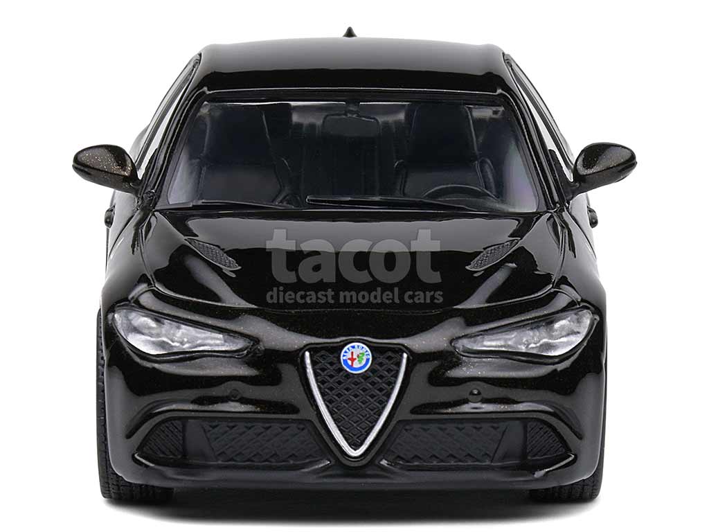 102619 Alfa Romeo Giulia Quadrifoglio 2019