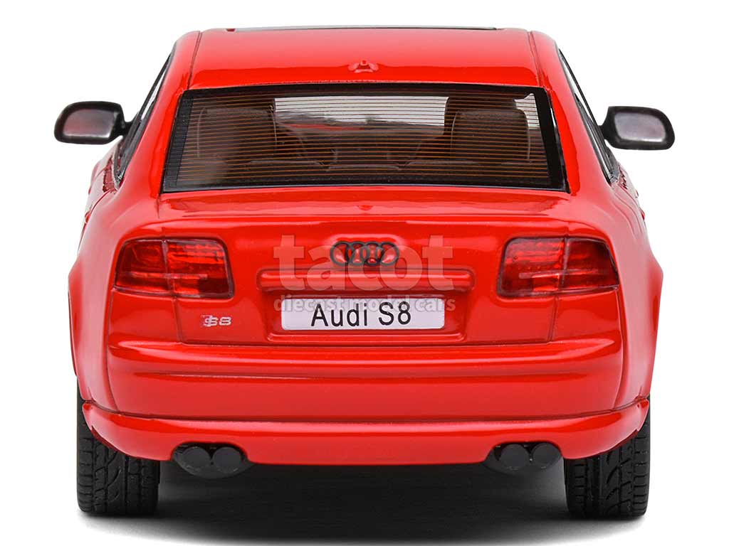 102621 Audi S8 2010
