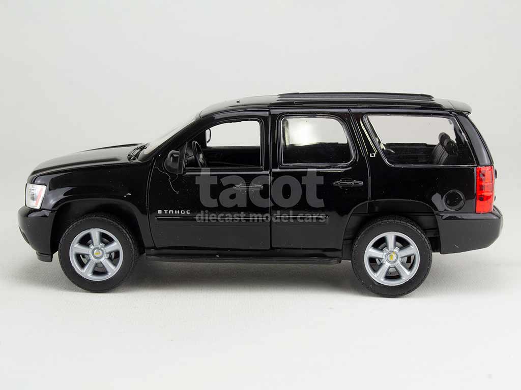 102654 Chevrolet Taho&eacute; 2008