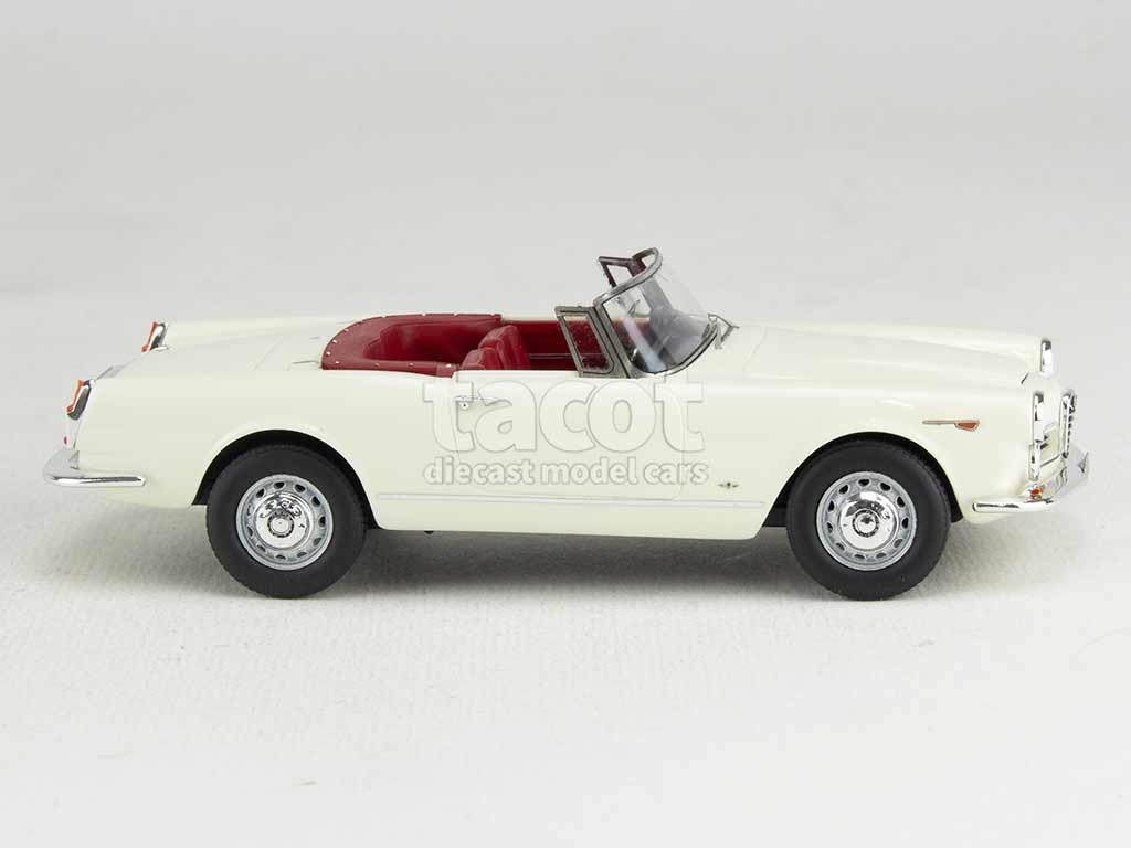 102667 Alfa Romeo 2600 Spider 1962