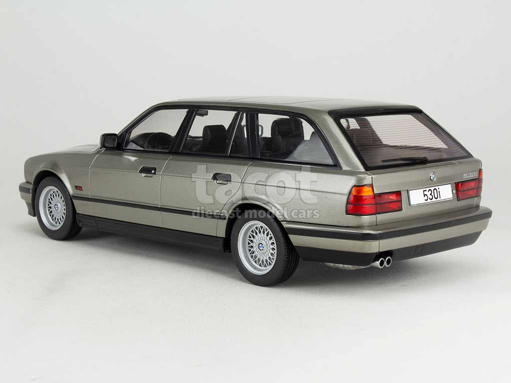 102677 BMW 530i/ E34 Touring 1991