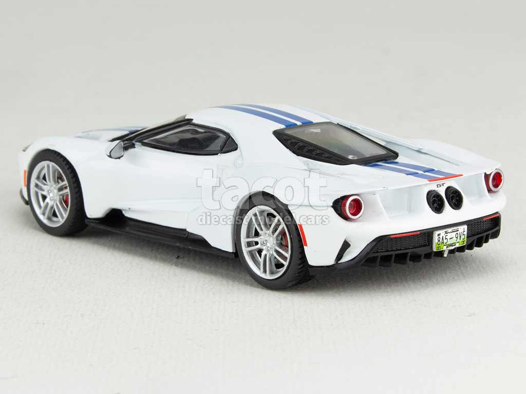 102680 Ford GT 2017