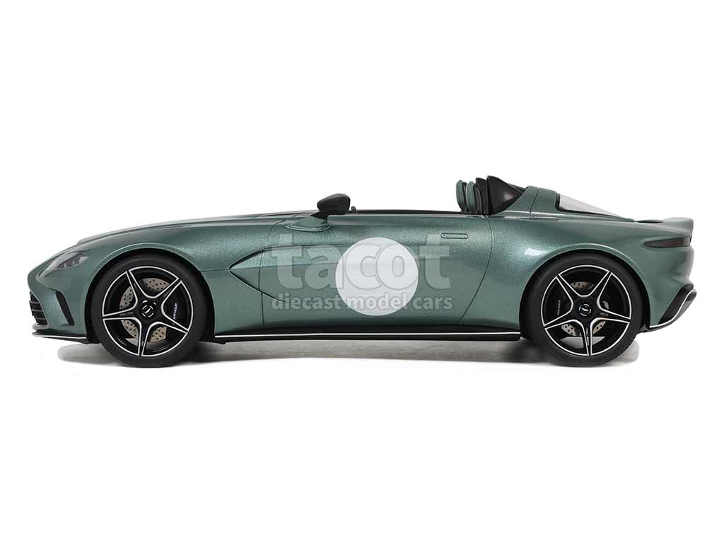 102686 Aston Martin V12 Speedster