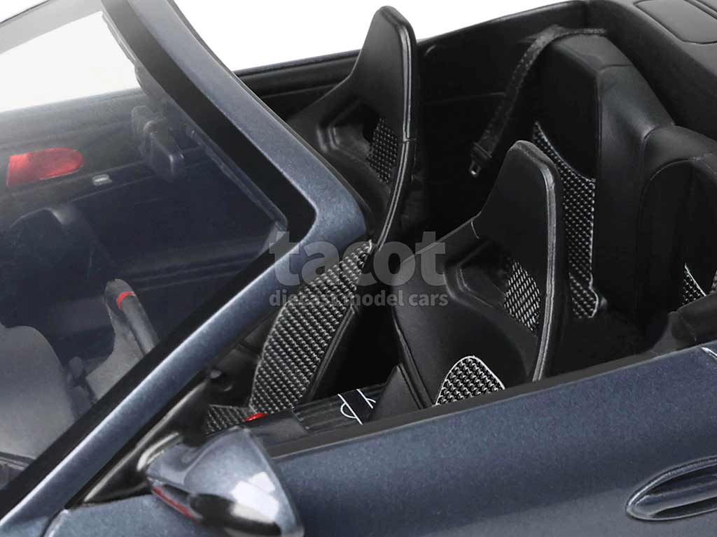 102697 Porsche 911/997 Cabriolet LB Works 2016
