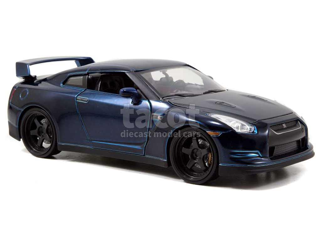 102763 Nissan Skyline GT-R/ R35 2009