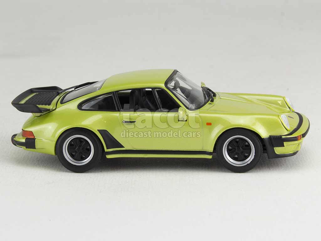 102792 Porsche 911/930 Turbo 3.3 1977