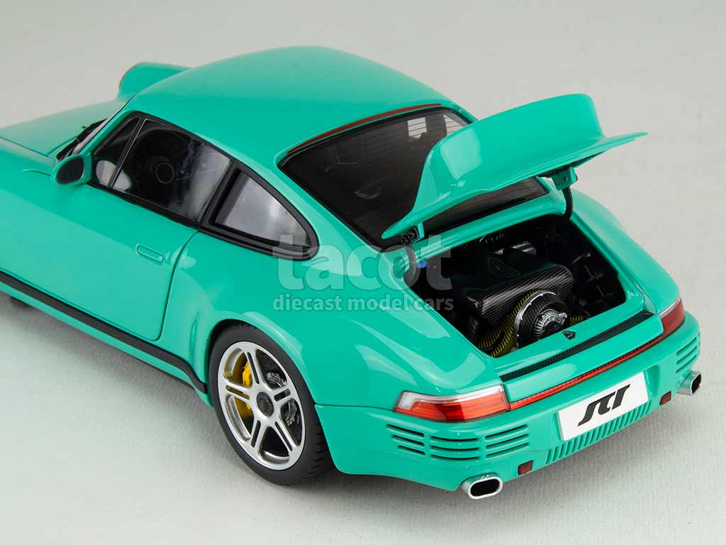 102808 Porsche RUF SCR 2018