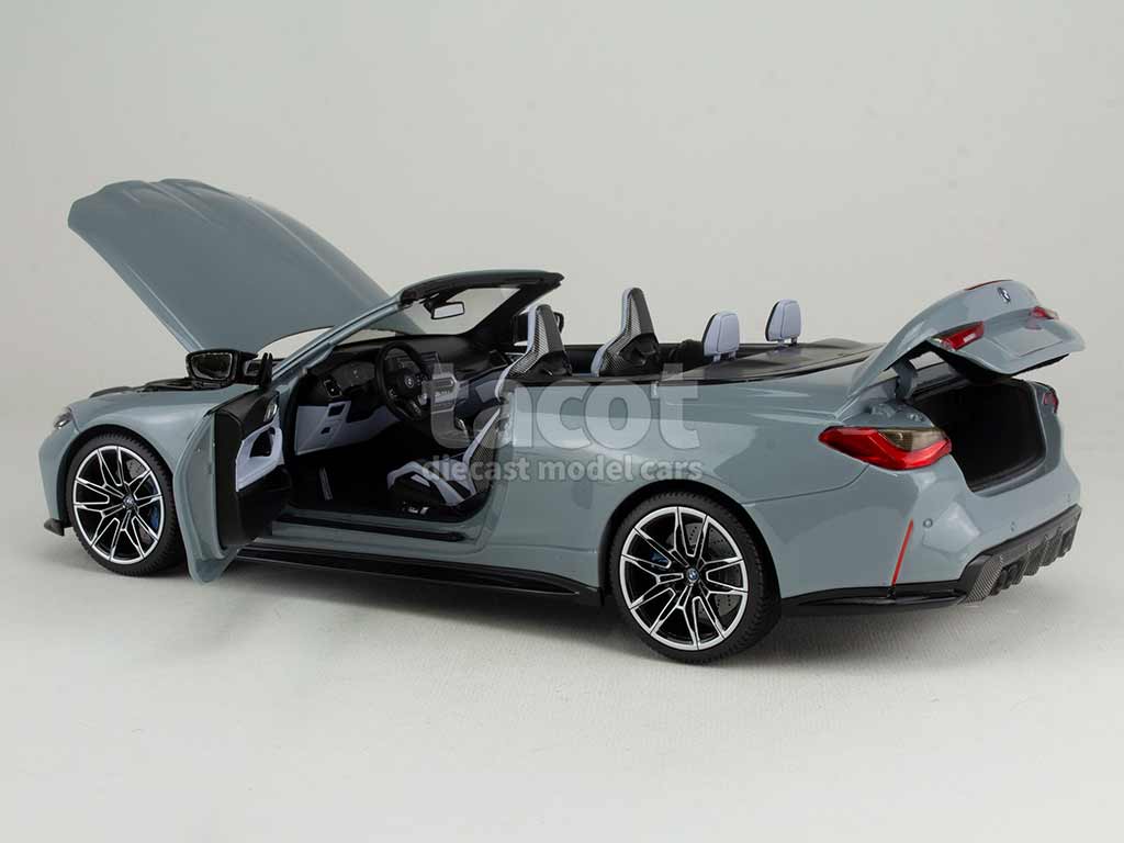 BMW M4/ F83 Cabriolet 2021 - Minichamps 1/18