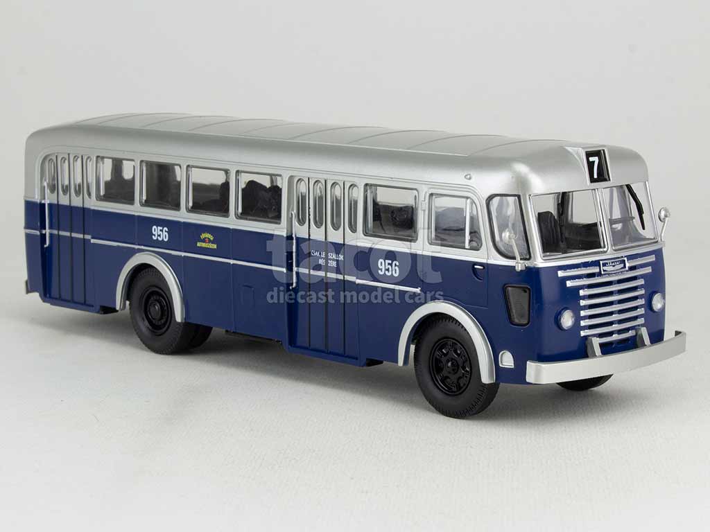 102822 Ikarus 60 Autobus BKV Budapest