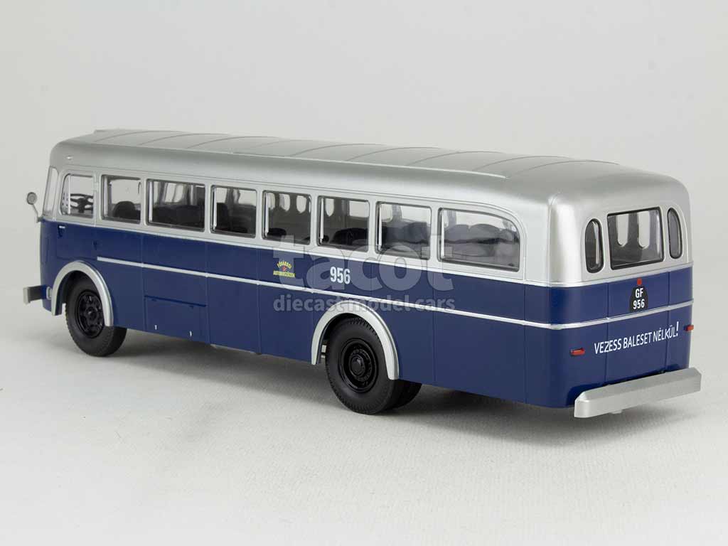 102822 Ikarus 60 Autobus BKV Budapest