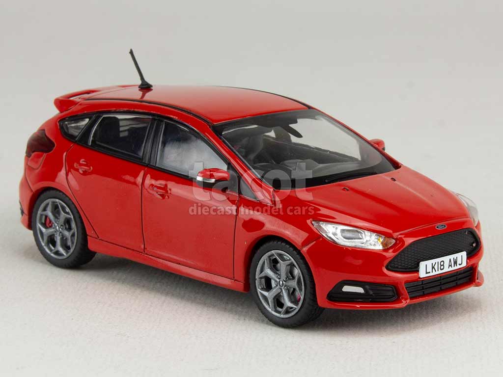 102828 Ford Focus MKIII ST 2016